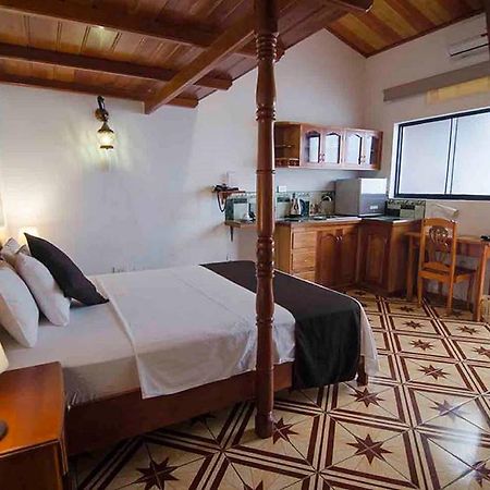 Epoca Iquitos Hotell Eksteriør bilde